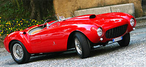 Первая модель Ferrari для продажи - 375 America