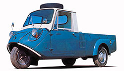 Трехколесный автомобиль фирмы KIA. Выпускался с 1962 до 1973 года. Трехколесный автомобиль фирмы KIA.