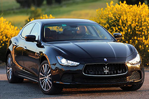 Меняю автомобиль Maserati